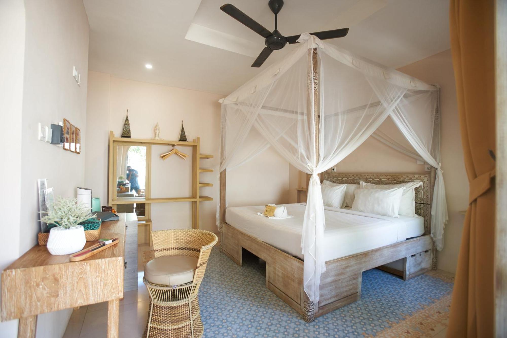 Isla Indah Retreat Boutique Hotel Nusa Lembongan  Exterior photo